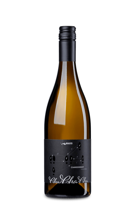 Eine Flasche ChaChaCha Chardonnay von Wageck Weine